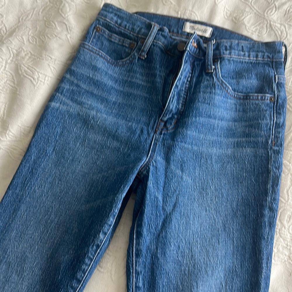 Madewell Classic Straighf Jean size 27